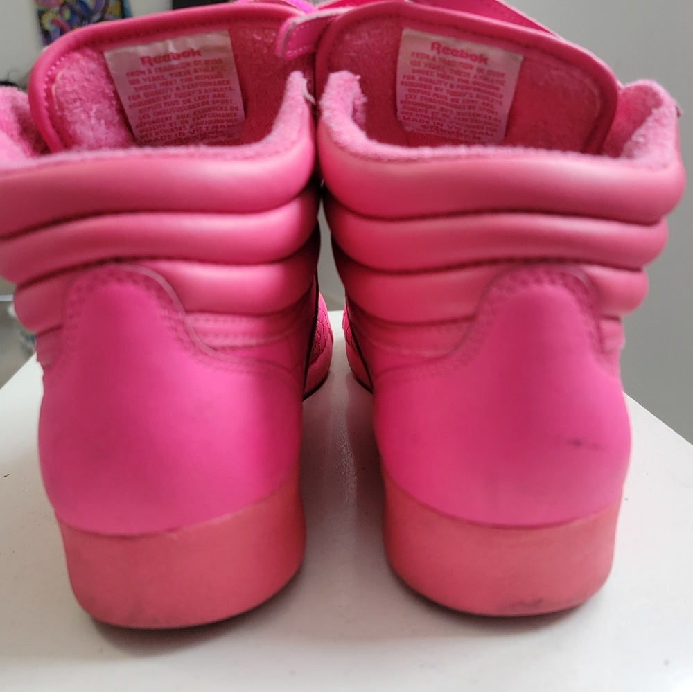 Hot Pink Limited Edition Reebok Freestyle Hi - Picture 4 of 6